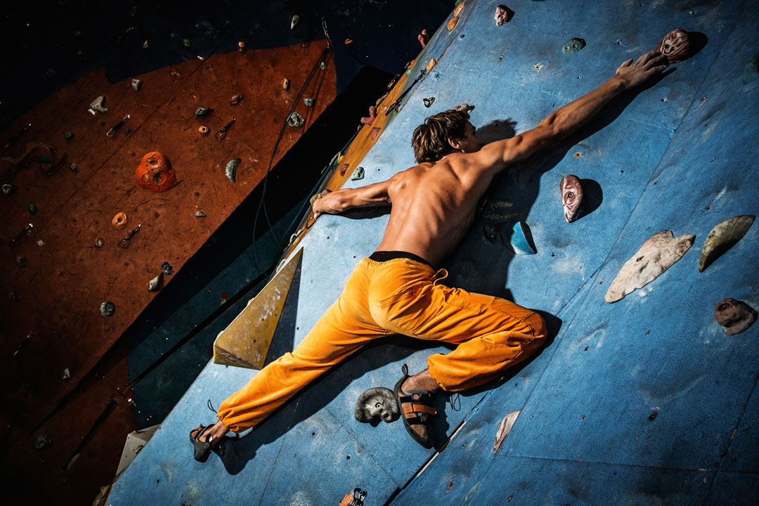Beginner and Advanced Climbers Alike can Enjoy Indoor Bouldering