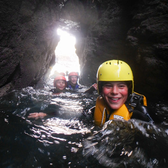 Looking for the best things to do in Cornwall? Try our beginner cliff jumping and coasteering sessions
