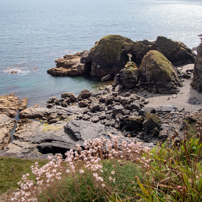 Scenic view of the rocky coastline at Praa Sands — a peaceful, family-friendly coastal route in Cornwall